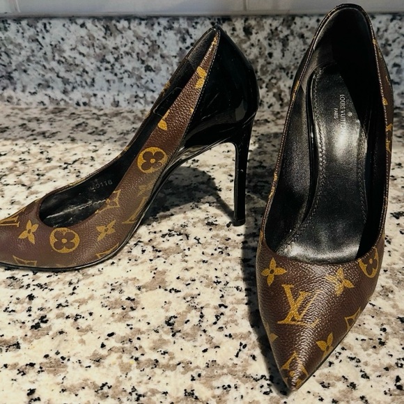 Louis Vuitton Shoes - Louis Vuitton Brown and Black Heels